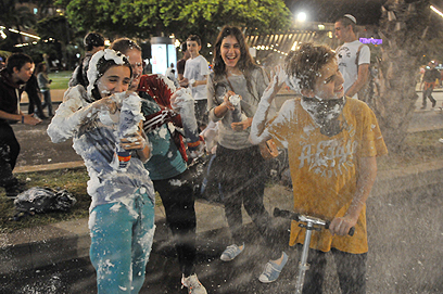חגיגות בכיכר רבין, הערב (צילום: ירון ברנר) (צילום: ירון ברנר)