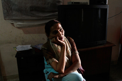 לעניים לא אכפת ממגדר, מספרת בינדייה ראנה מקראצ'י (צילום: AP) (צילום: AP)