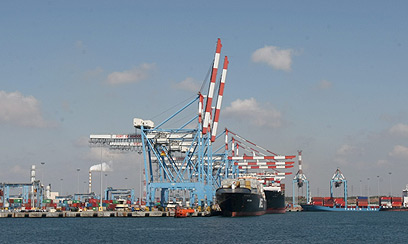 חברות הנמל יציגו את עמדתן עד ראשית יולי. נמל אשדוד (צילום: אלעד גרשגורן) (צילום: אלעד גרשגורן)