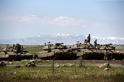 טנקים של צה"ל בגבול עם סוריה, השבוע    (צילום: AFP) (צילום: AFP)