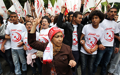 הפגנה בתוניסיה (צילום: EPA) (צילום: EPA)