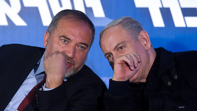 Lieberman and Netanyahu (Photo: EPA) (Photo: EPA)