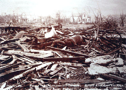 117 בני אדם נהרגו. "טורנדו ניו ריצ'מונד" בוויסקונסין, 1899 ()