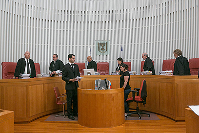 בית המשפט הבוקר (צילום: אוהד צויגנברג) (צילום: אוהד צויגנברג)