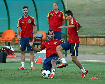 איסקו באימון המסכם של נבחרת ספרד (צילום: ראובן שוורץ) (צילום: ראובן שוורץ)