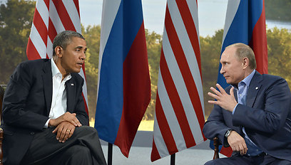 רוסיה רוצה למנוע מרוץ חימוש בחלל, ארה"ב טוענת שאין דבר כזה. פוטין ואובמה (צילום: AFP) (צילום: AFP)