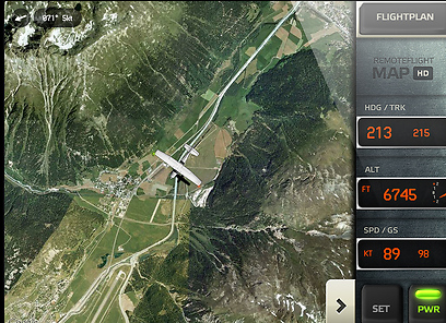 מפה אינטראקטיבית שעוקבת בזמן אמת אחרי המטוס עם תצלומי אוויר אמיתיים ()