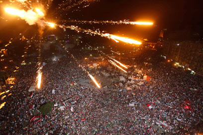 הפגנת הענק שנערכה אתמול בכיכר תחריר בקהיר (צילום: רויטרס) (צילום: רויטרס)