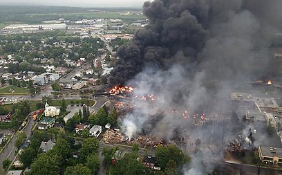 מבט מלמעלה: הנזק לעיירה בבוקר שלמחרת (צילום: AFP) (צילום: AFP)