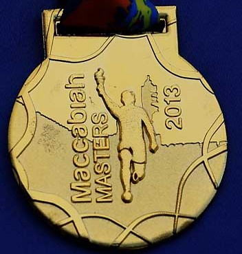 מדליית הזהב שתחולק במשחקי המכביה (צילום: חיים צח)