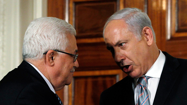 Netanyahu and Abbas at the White House (Photo: Reuters) (Photo: Reuters)