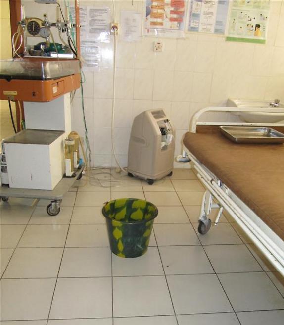 תנאי התברואה ירודים. חדר לידה באפריקה (צילום: ציפי מונט)