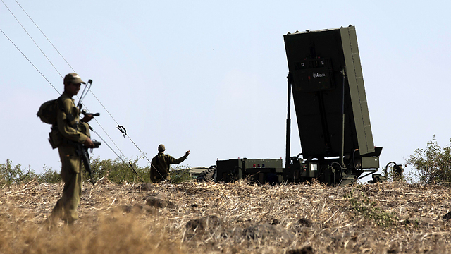 רדאר נגד טילים שהוצב בצפון הארץ (צילום: AFP) (צילום: AFP)