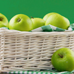 התפוחים מחכים לכם!