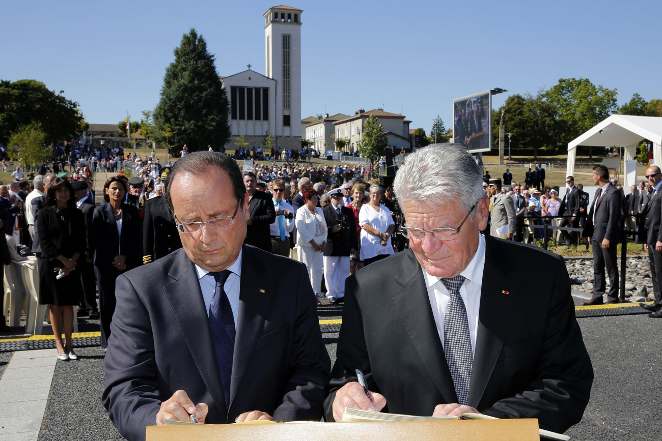 Hollande, Gauck at Oradour-sur-Glane