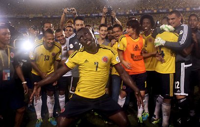 קולומביה עם פאבלו ארמרו מרוצים עד הגג (צילום: רויטרס) (צילום: רויטרס)