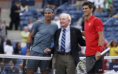 אגדת הטניס רוד לייבר יחד עם ג'וקוביץ' ונאדאל (צילום: רויטרס) (צילום: רויטרס)