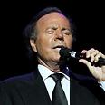 Julio Iglesias in Caesarea 