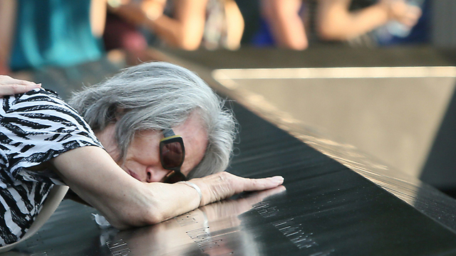 כואבים את הנופלים. גראונד זירו בניו יורק (צילום: AFP) (צילום: AFP)