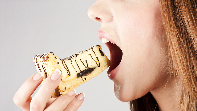 אטקינס: לאכול מזון עתיר שומן ללא רגשות אשם (צילום: shutterstock) (צילום: shutterstock)
