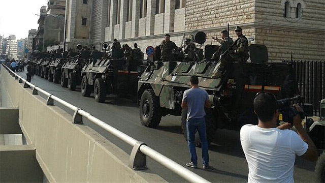 צבא לבנון נכנס לדאחייה ()