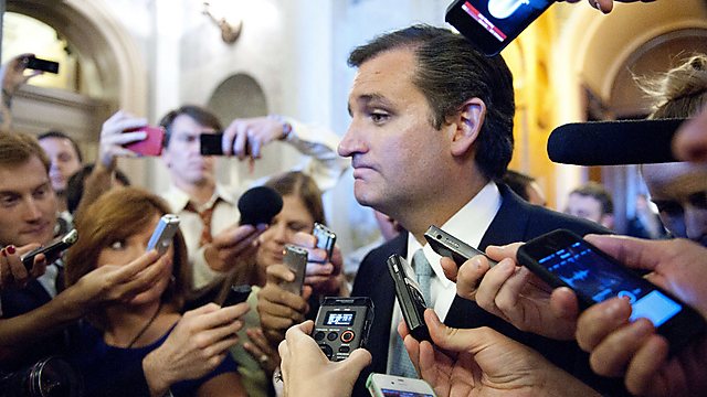Ted Cruz speaking in Congress (Photo: AFP)