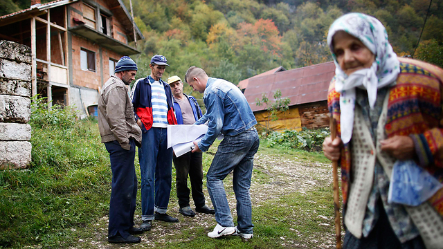 הלאומים האתניים השונים פתחו בקמפיינים אגרסיביים. נפקדים בבוסניה (צילום: רויטרס) (צילום: רויטרס)