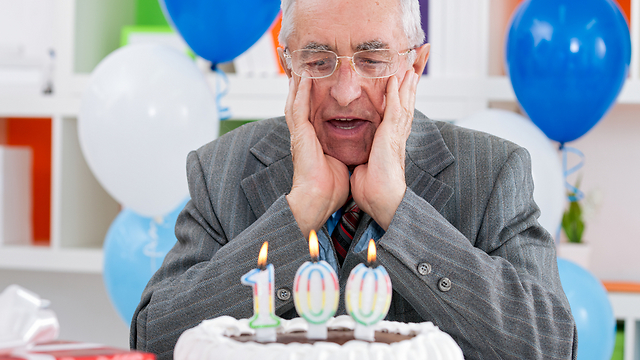 המוטציה נמצאה בשכיחות גבוהה בקרב גברים מעל גיל 100 (צילום: shutterstock) (צילום: shutterstock)