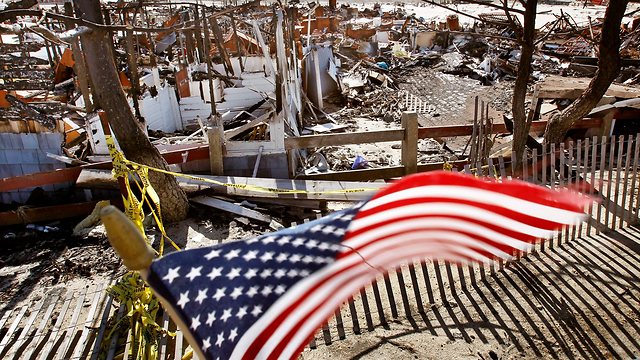 נזקי ההוריקן בחוף המזרחי של ארה"ב (צילום: AP) (צילום: AP)