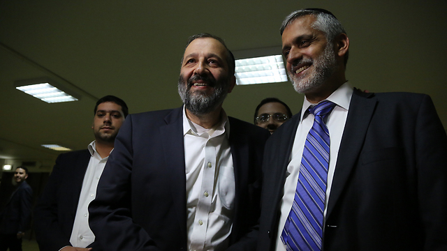 Shas leader Deri with No. 2 Eli Yishai (Photo: Eli Kobin, Bamishpaha)