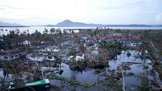 נזקי הסופה בפיליפינים (צילום: AP) (צילום: AP)
