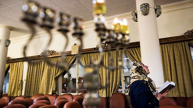Tehran synagogue (Photo: AFP)