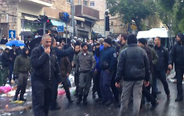 The protest at Kikar Shabbat (Photo: Aharon Vahav)