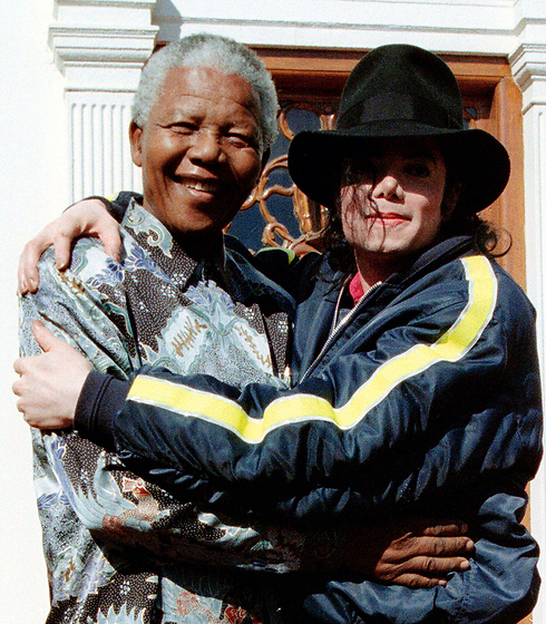 עם מייקל ג'קסון, 1996                    (צילום: רויטרס) (צילום: רויטרס)
