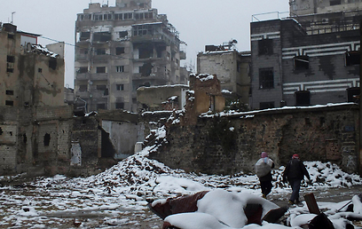 Snow storm hits Homs (Photo: Reuters)
