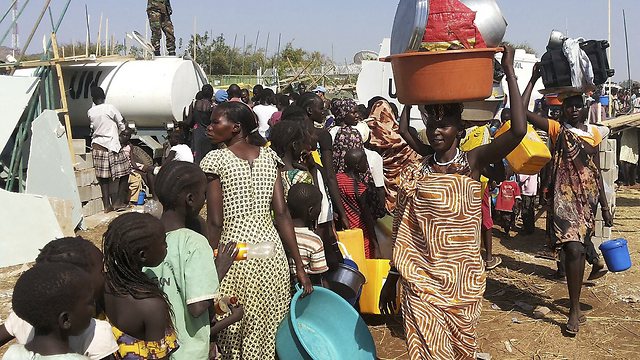 פליטים עקב מלחמת האזרחים בדרום סודן (צילום: רויטרס) (צילום: רויטרס)