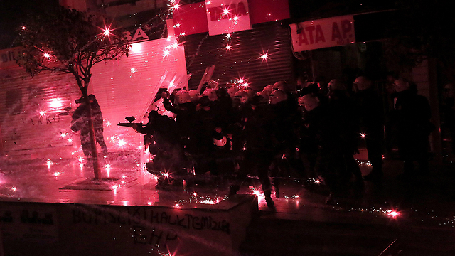 כוחות משטרה באיסטנבול (צילום: EPA) (צילום: EPA)