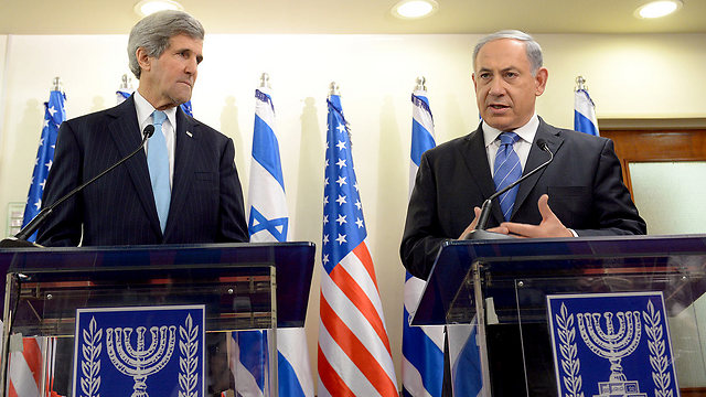 Kerry, Netanyahu (Photo: Haim Zach, GPO)
