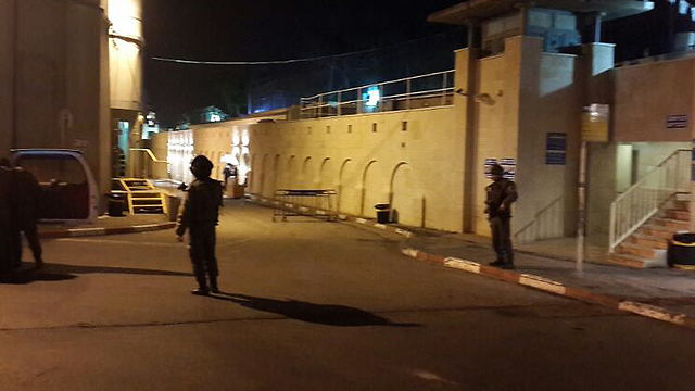 Security forces at scene of attack (Photo: Jerusalem Rescue Forces)