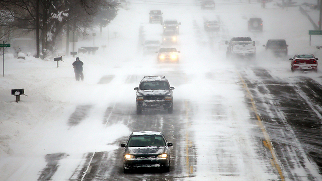 קרח על הכבישים במישיגן (צילום: MCT) (צילום: MCT)