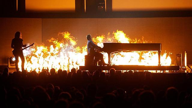 הופעה לוהטת. מטאליקה על הבמה (צילום: AFP) (צילום: AFP)