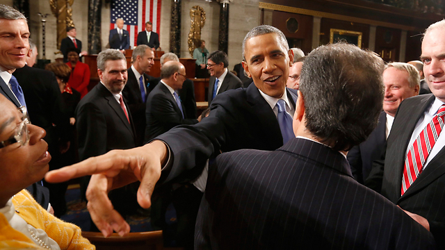 מזהיר שלא ייכנע לסחטנות. נשיא ארה"ב בקונגרס (צילום: AP) (צילום: AP)