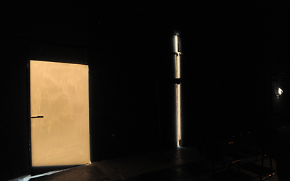 "יצירה לאור ולקהל". מציג את היומיומי באור חדש (צילום: גדי דגון) (צילום: גדי דגון)