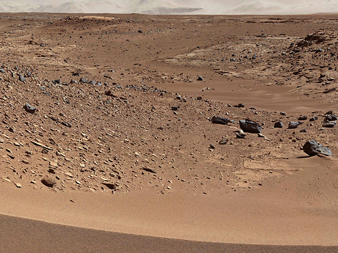 רכב החלל של נאס"א מצלם דיונת חול (צילום: EPA) (צילום: EPA)