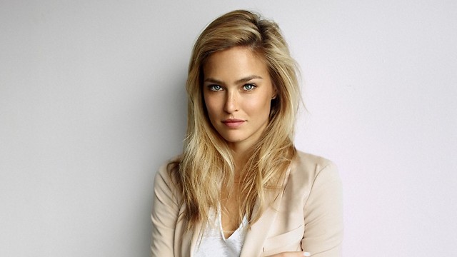 Bar Refaeli (Photo: Eyal Nevo)