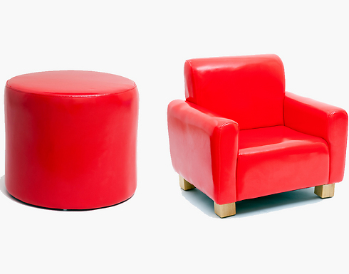 כורסא והדום אדומים של רהיטי דורון (צילום: מנחם עוז) (צילום: מנחם עוז)