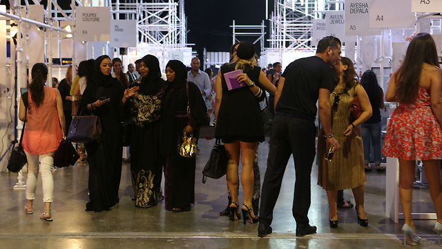 תצוגת אופנה בדובאי בשנה שעברה (צילום: AP) (צילום: AP)