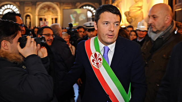 מתיאו רנצי. האיטלקים מעדיפים שלטה יישאר (צילום: EPA) (צילום: EPA)