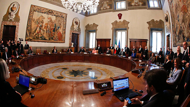 16 שרים בממשלה החדשה ברומא (צילום: רויטרס) (צילום: רויטרס)