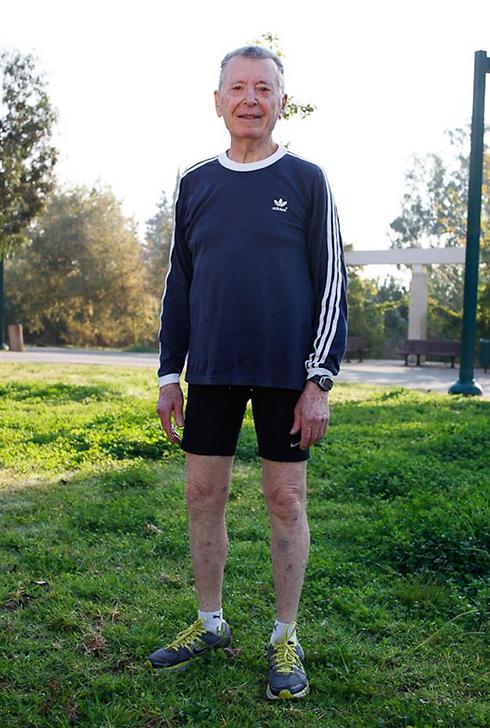 רץ במרתונים בכל העולם. זאב מושקוביץ (צילום: בנימין אדם) (צילום: בנימין אדם)